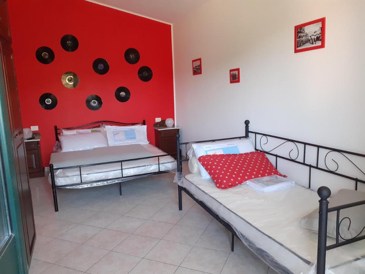 B&B Marzo '51 Villasimius Exterior photo