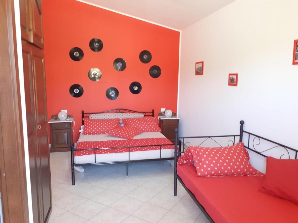 B&B Marzo '51 Villasimius Exterior photo